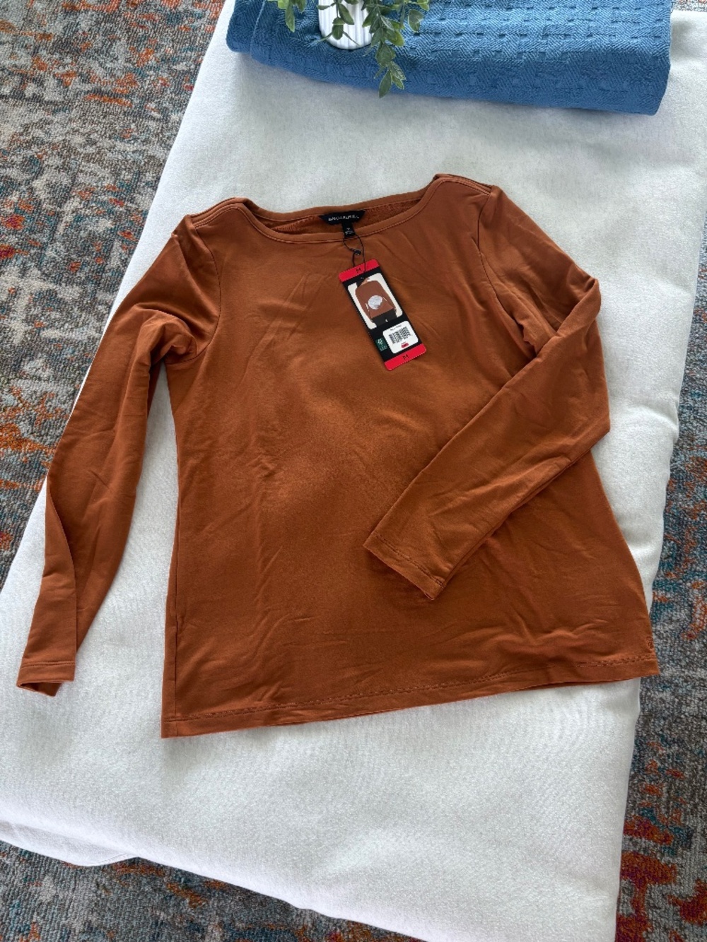 NWT Banana Republic Long Sleeve Tee Sz M
